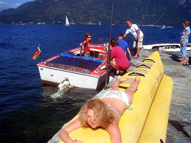 Motorboote bei TSS...